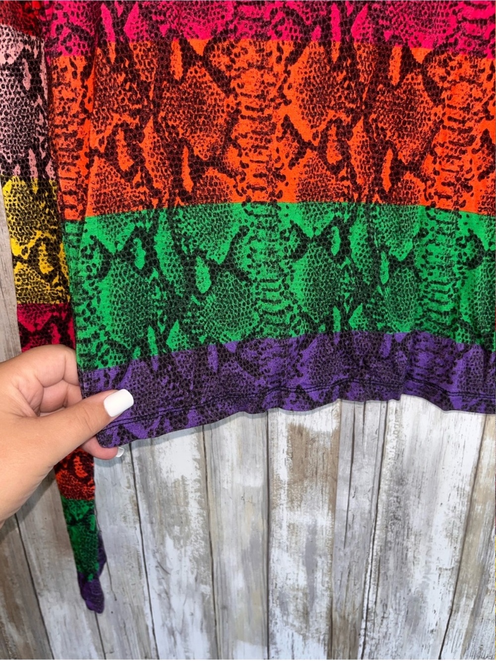 Alice + Olivia Delaina Rainbow Snake Print Cropped Mesh Top XS - Picture 5 of 6